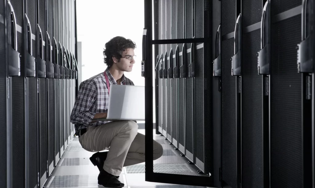 Co-Location (Sunucu Barındırma)